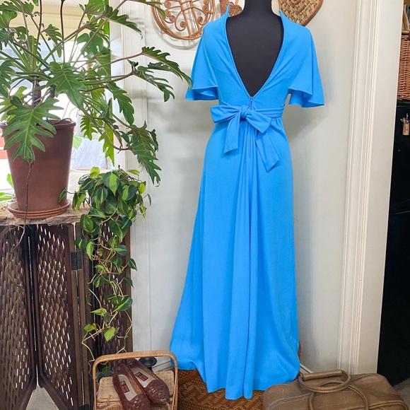 SOLD Vintage 70s Butterfly Sleeve Maxi Dress - Picture 4 of 6
